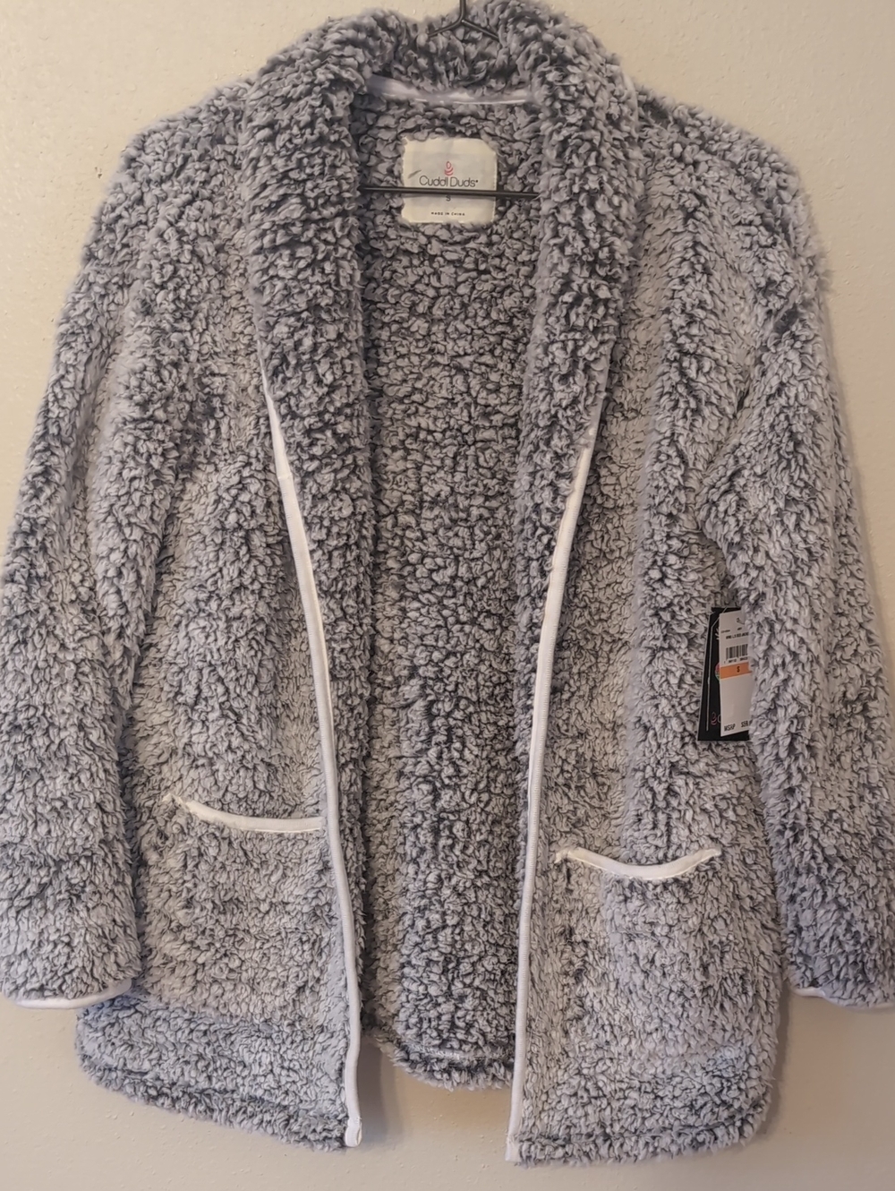 Cuddl Duds Plush Open-Front Teddy Jacket in Light Gray with White Trim S